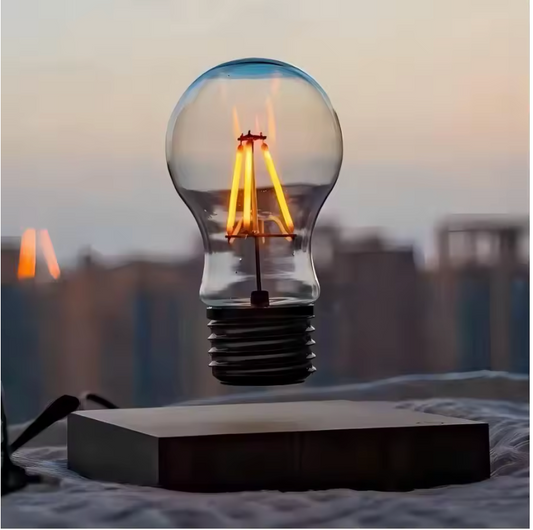 Lampe à Lévitation Magnétique – Ampoule LED Flottante au Design Innovant